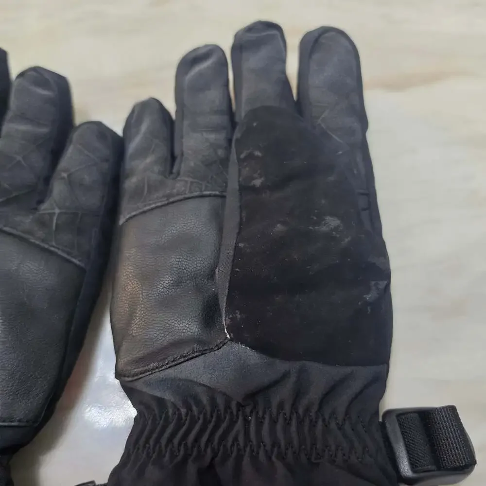 Spyder Overweb Black and Red Ski Gloves GORE-TEX Youth